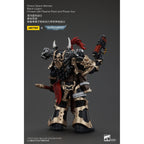Produktbild Warhammer 40k actionfigur Chaos Space Marines Black Legion Chosen med plasma pistol och power axe 20 cm