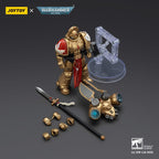 Produktbild Warhammer 40,000: Combat Patrol Blood Angels Actionfigur Sanguinary Guard 2 med Angelus Boltgun och Encarmine Spear 20 cm