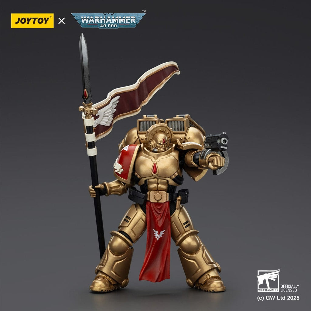 Produktbild Warhammer 40,000: Combat Patrol Blood Angels Actionfigur Sanguinary Guard 3 med Angelus Boltgun och Encarmine Spear 20 cm