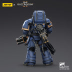 Produktbild Warhammer 40,000: Space Marine 2 Actionfigur Ultramarines Heavy Artificer Armor med Relic Multi-Melta 13 cm