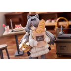 Produktbild Decorated Life Collection PVC-staty Ett Tea Time Cats - Cat Town Bakery Staff & Customer Set 12 cm