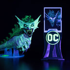 Produktbild Dark Nights: Metal DC Multiverse actionfigur The Joker Dragon Glow in the Dark Edition (Gold Label) 25 cm