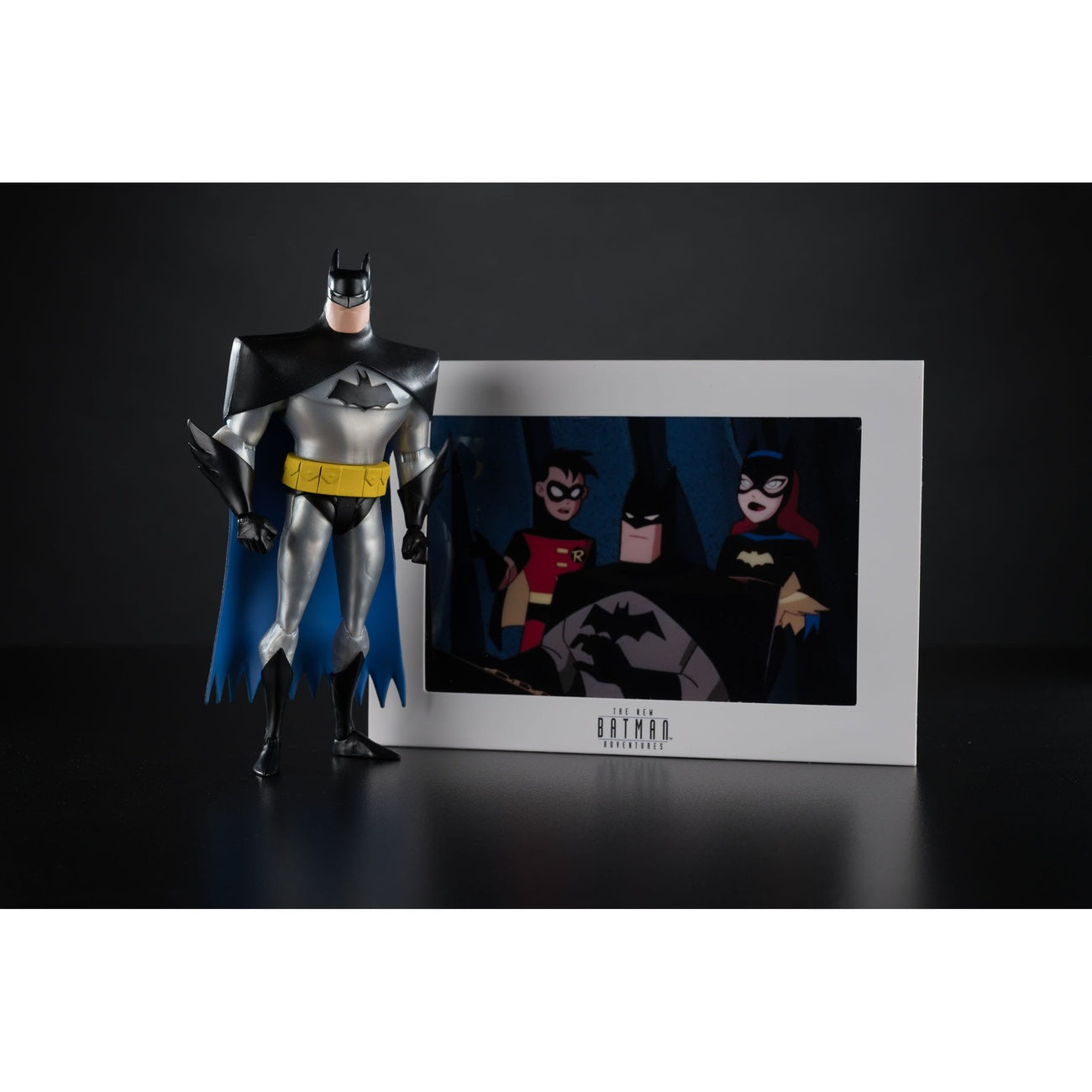 Produktbild The New Batman Adventure DC Direct 1/6 actionfigur Batman (Silver) 15 cm