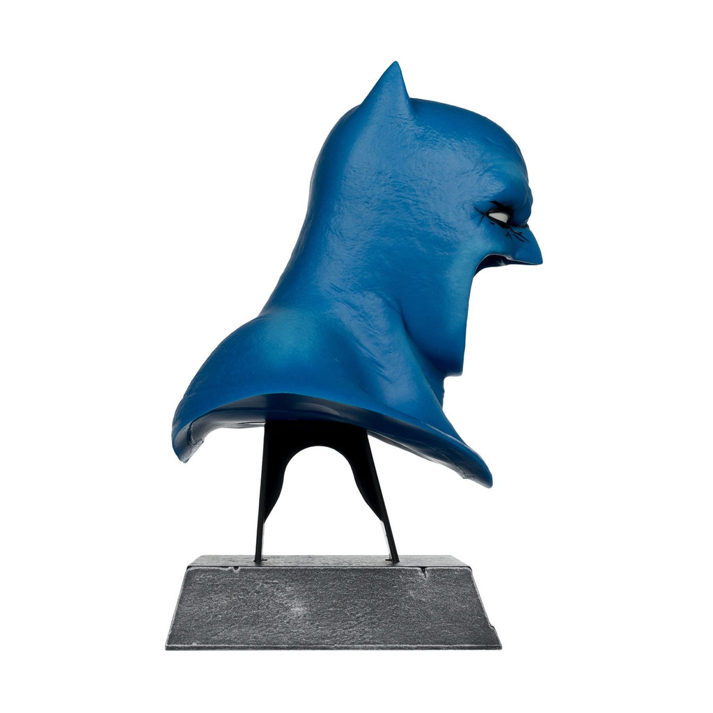 Produktbild The Dark Knight Returns DC Direct Mini-replika 1/3 Batmanmask 19 cm