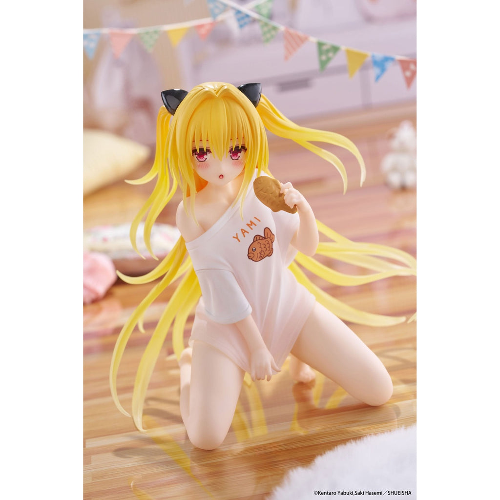 Produktbild To Love-Ru Darkness PVC-staty Desktop Cute Figure Golden Darkness Roomwear Ver. 13 cm