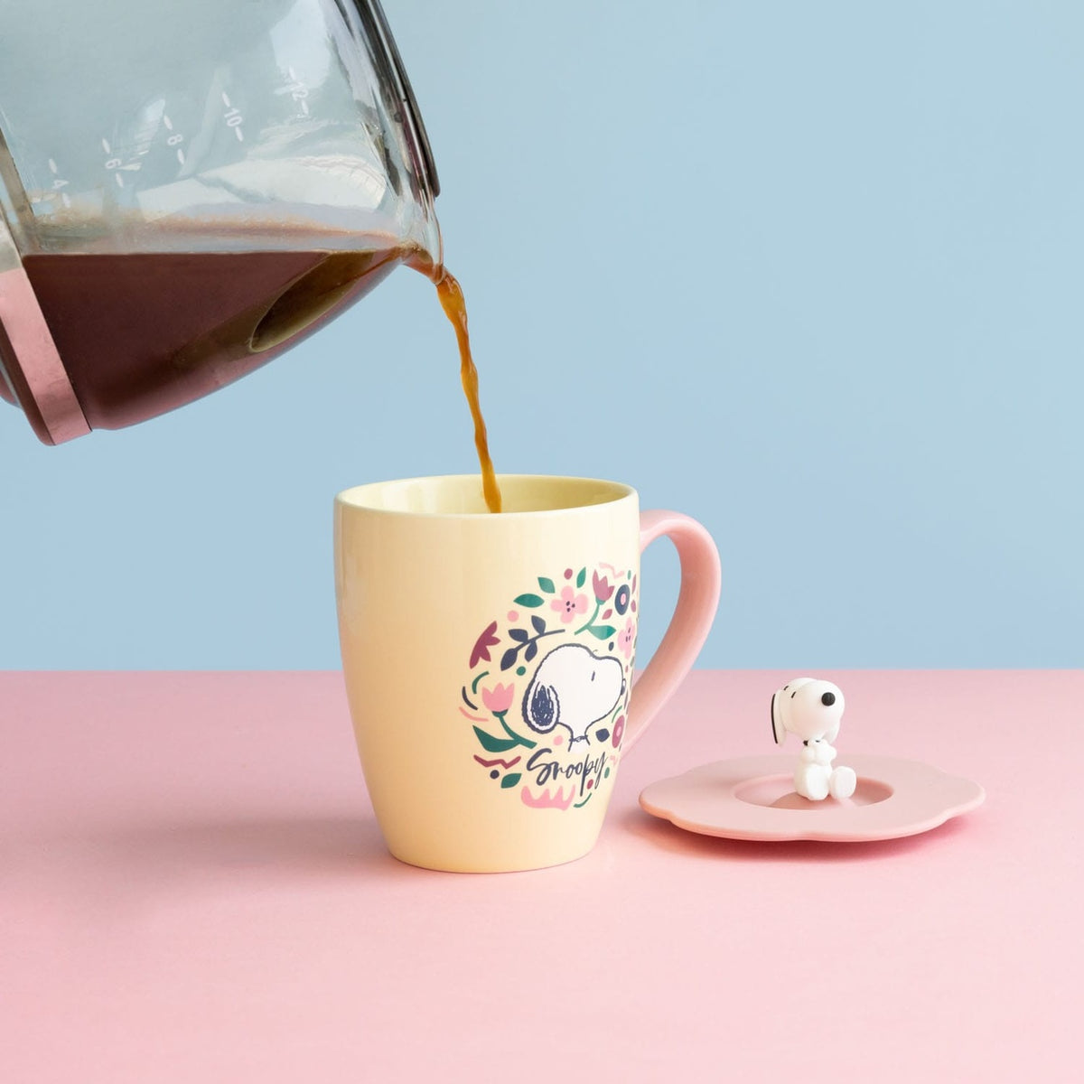 Produktbild Peanuts Mugg med lock Premium Ver.