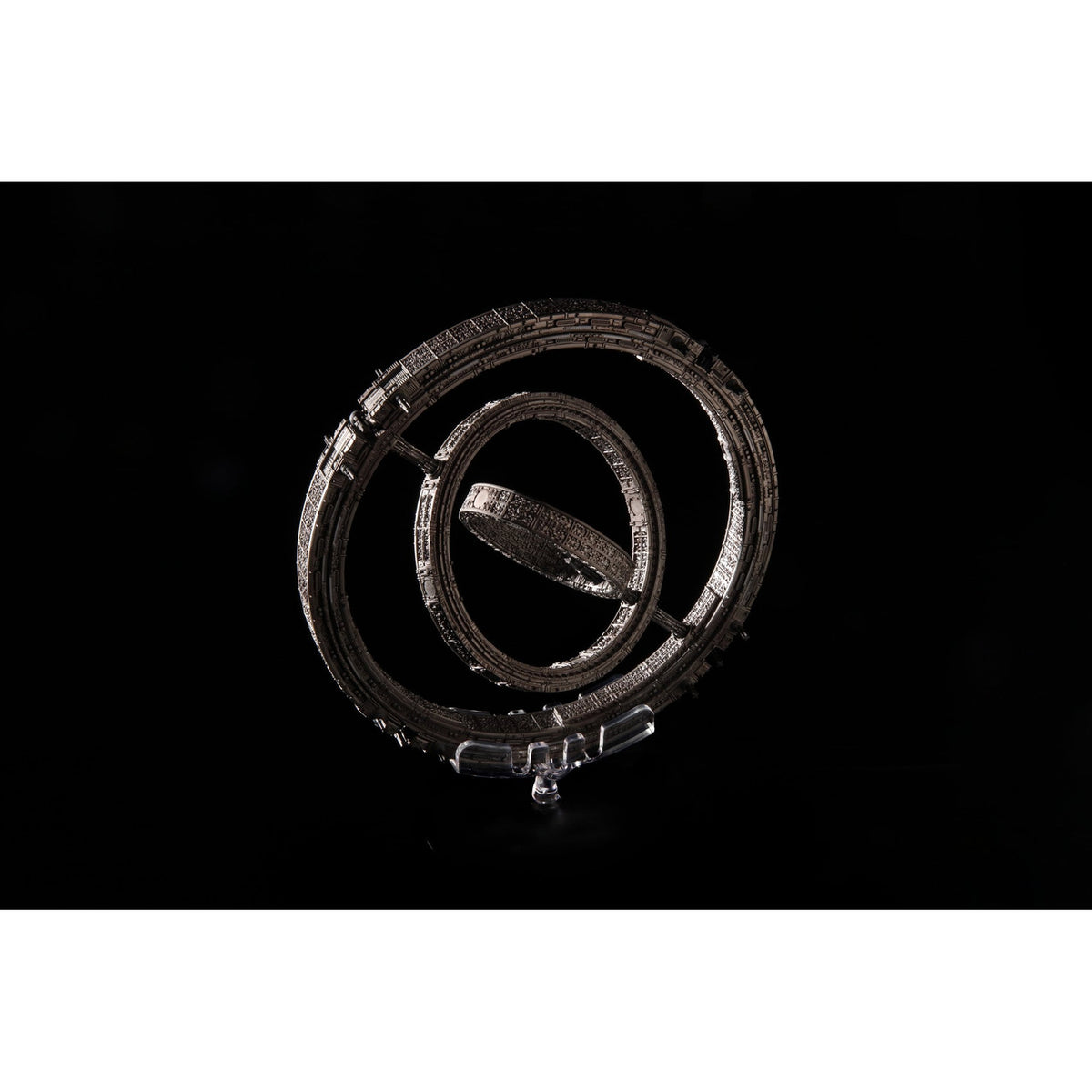Produktbild Foundation Die-Cast Rymdskeppet The Invictus 20 cm