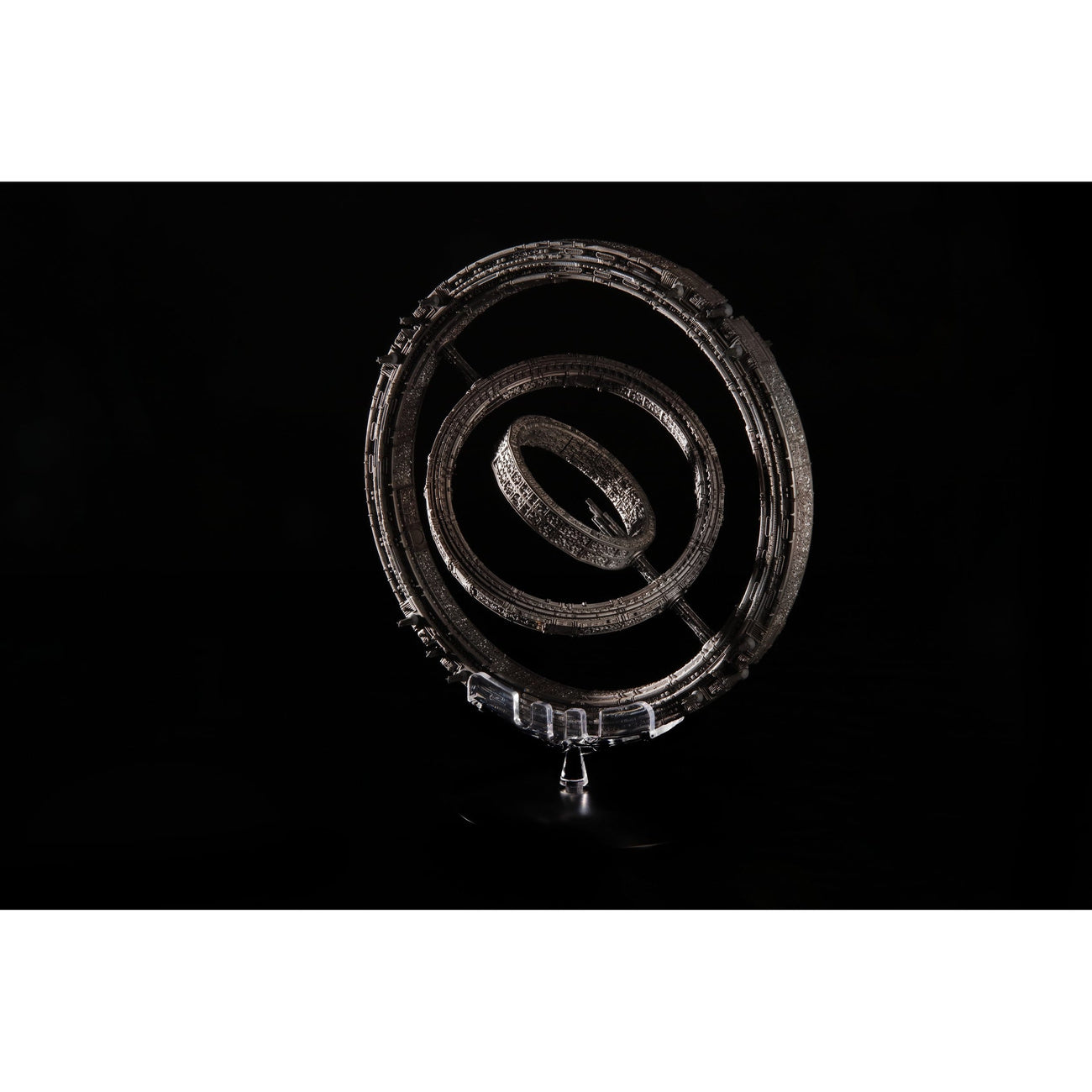 Produktbild Foundation Die-Cast Rymdskeppet The Invictus 20 cm