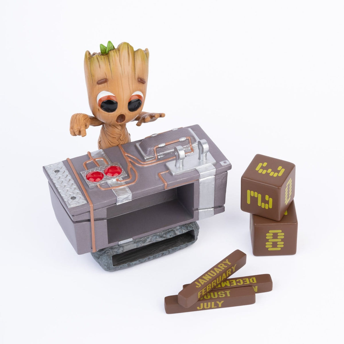 Produktbild Marvel 3D Evig kalender Groot Death Button 12 cm
