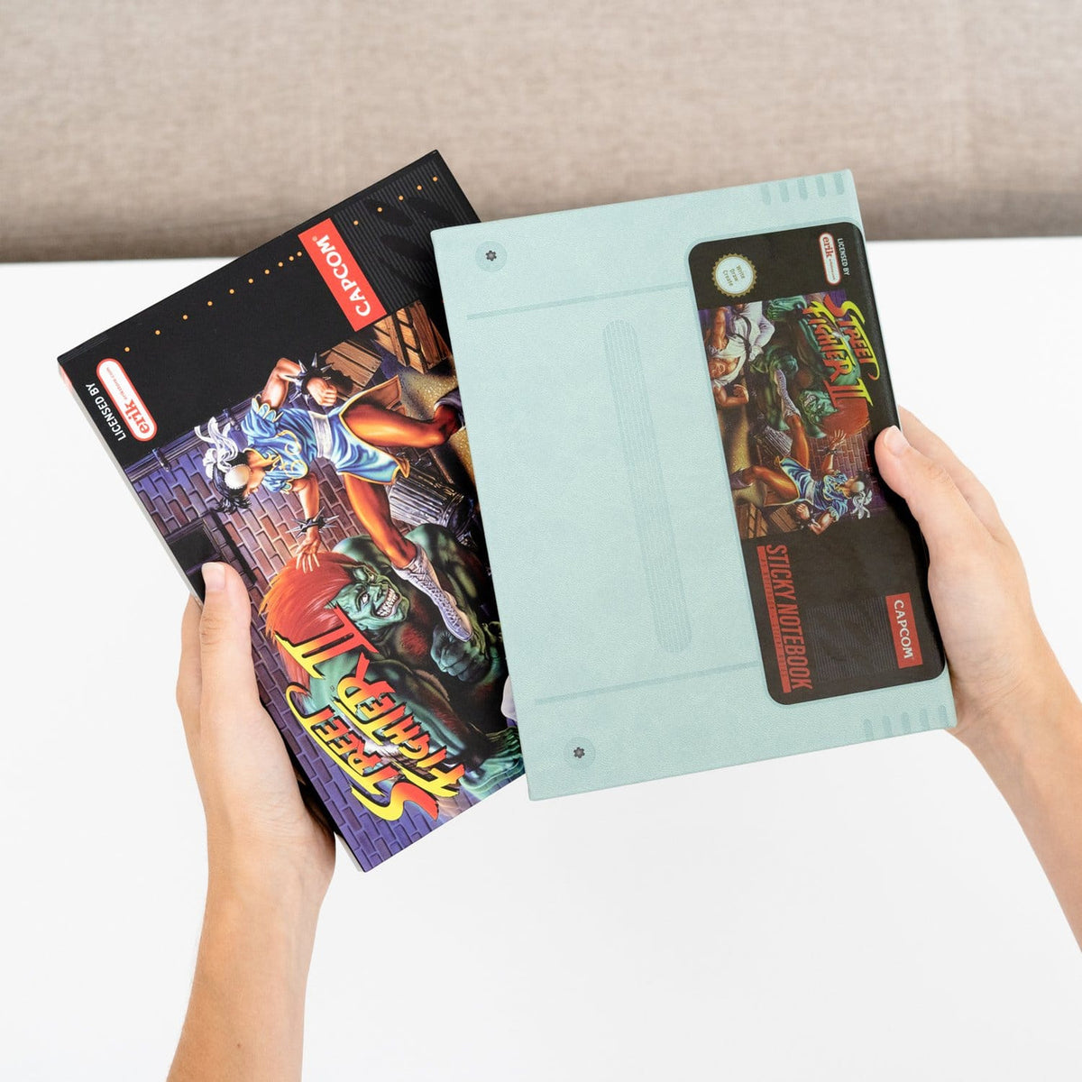 Produktbild Street Fighter Premium anteckningsbok med sticky notes och fodral A5