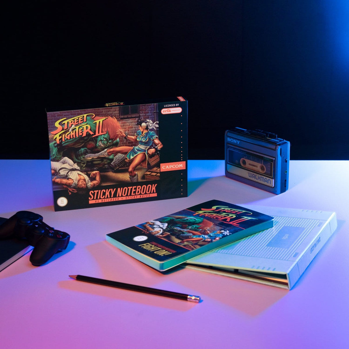 Produktbild Street Fighter Premium anteckningsbok med sticky notes och fodral A5