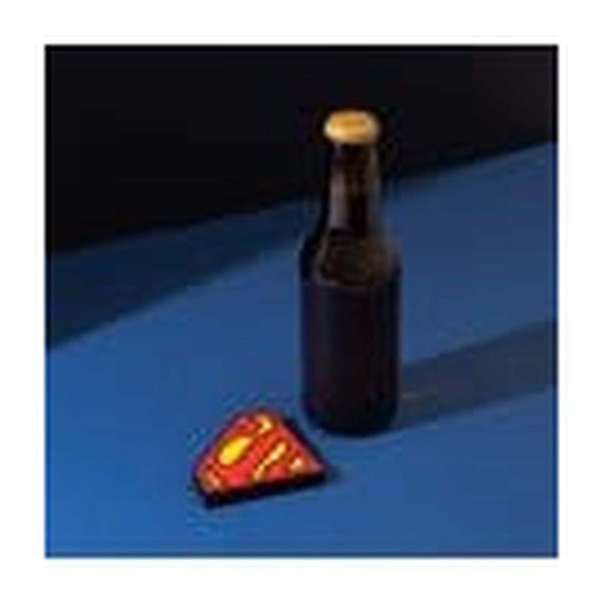 Produktbild DC Comics Magnet med kapsylöppnare Superman 9 cm