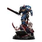 Produktbild Warhammer 40,000: Space Marine 2 Staty 1/6 Lieutenant Titus Battleline Edition 63 cm