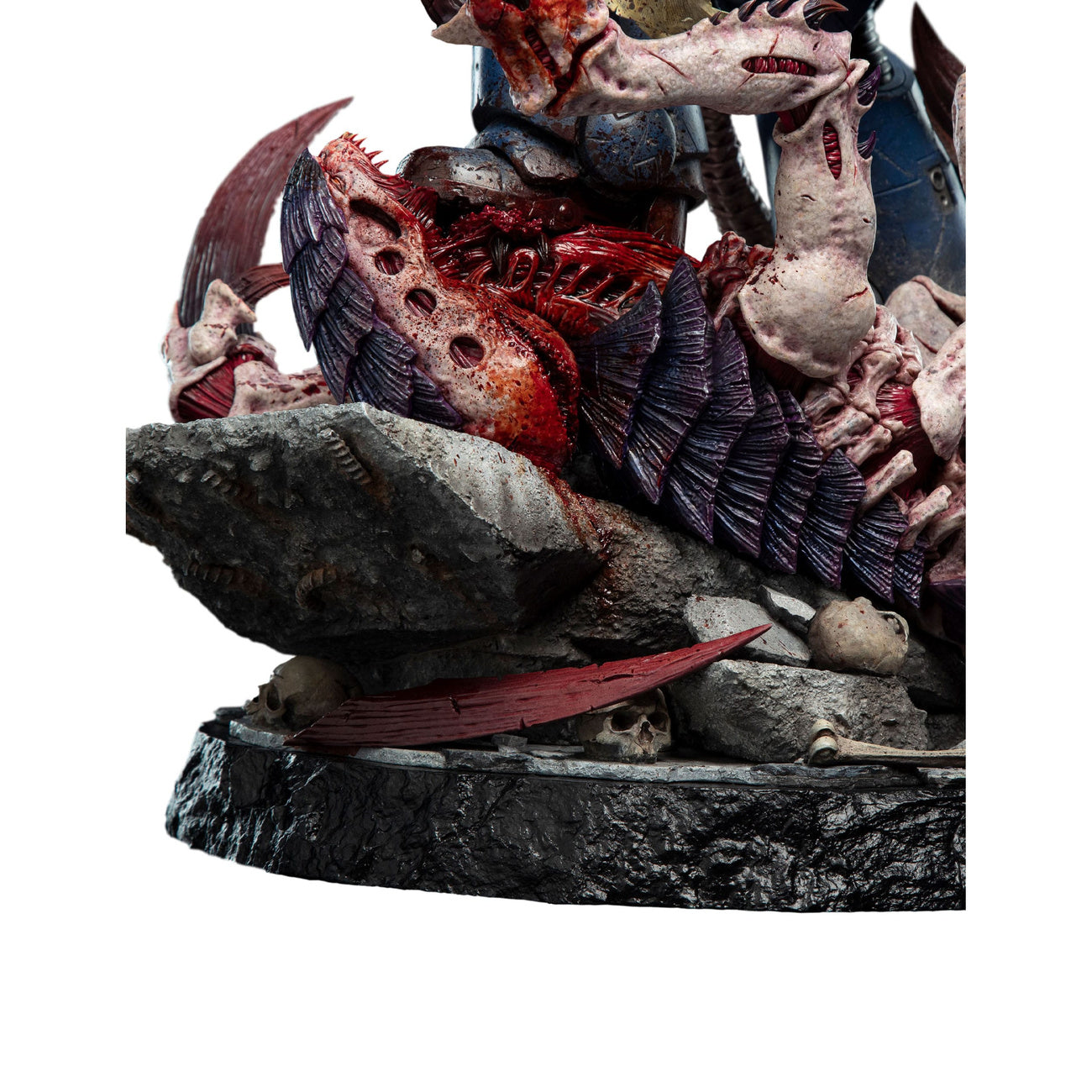 Product image Warhammer 40,000: Space Marine 2 Statue 1/6 Lieutenant Titus Battleline Edition 63 cm