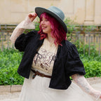 Produktbild Beige T-shirt för Coco- och Atelier of Witch Hat-fans