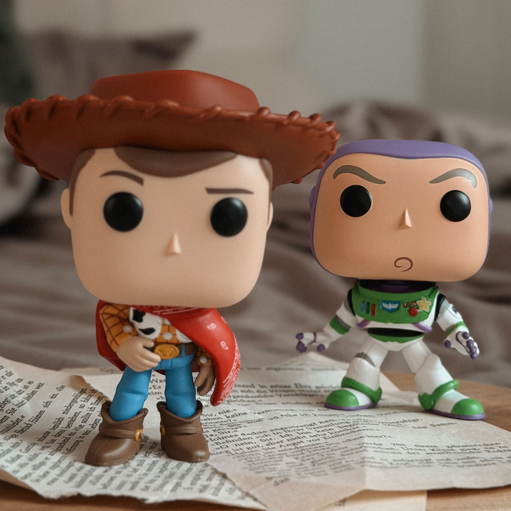 Produktbild Toy Story 5 POP! Disney vinylfigur Woody 9 cm