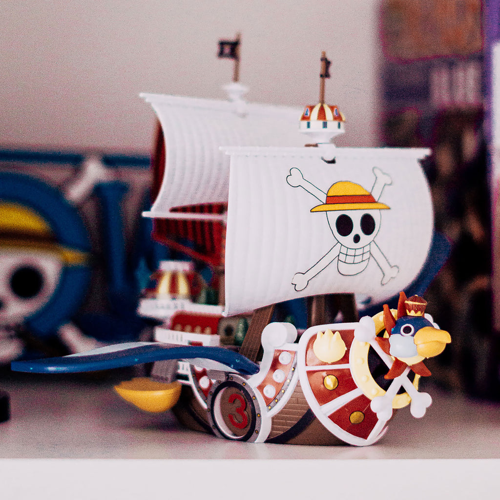 Produktbild One Piece - Thousand Sunny Flying Modellbyggsats Grand Ship Collection