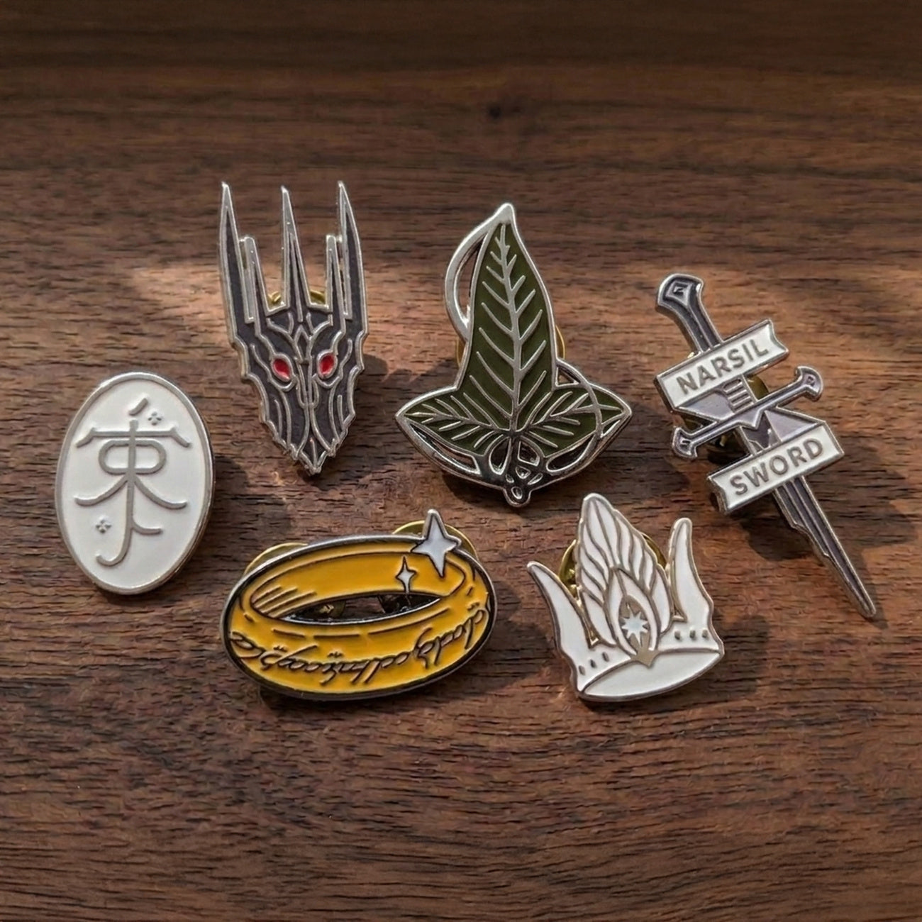 Produktbild Sagan om Ringen – Symbolpins set om 5