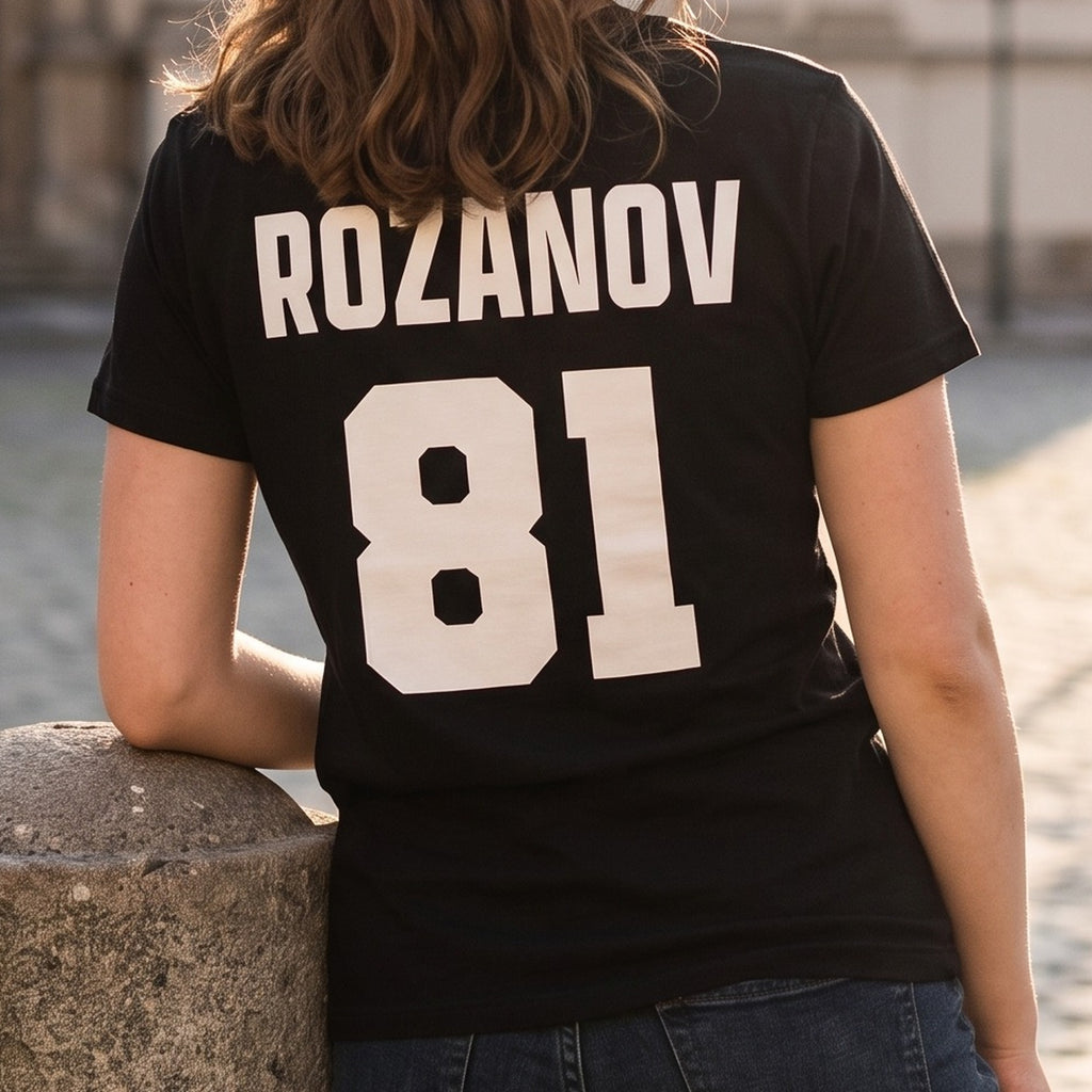 Produktbild Rozanov tröja i jersey-stil för Heated Rivalry-fans