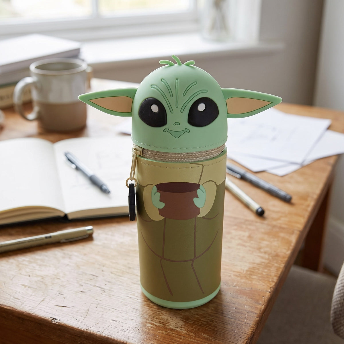 Produktbild Star Wars Pennfodral Grogu 18 cm
