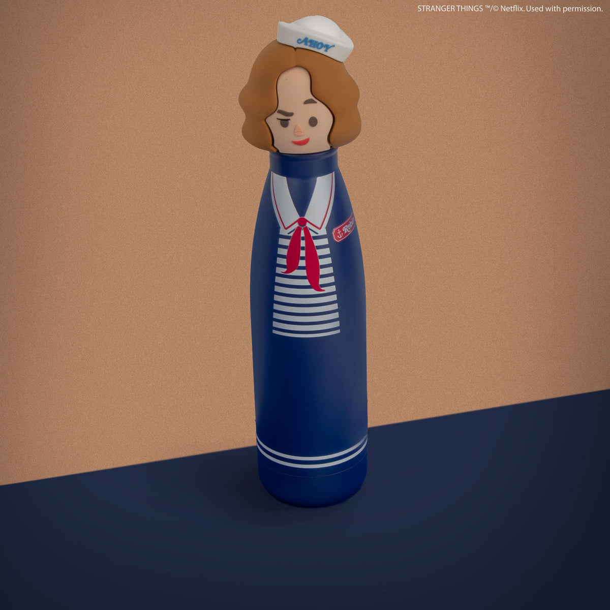 Produktbild Stranger Things Vattenflaska Scoops Ahoy Robin 500 ml