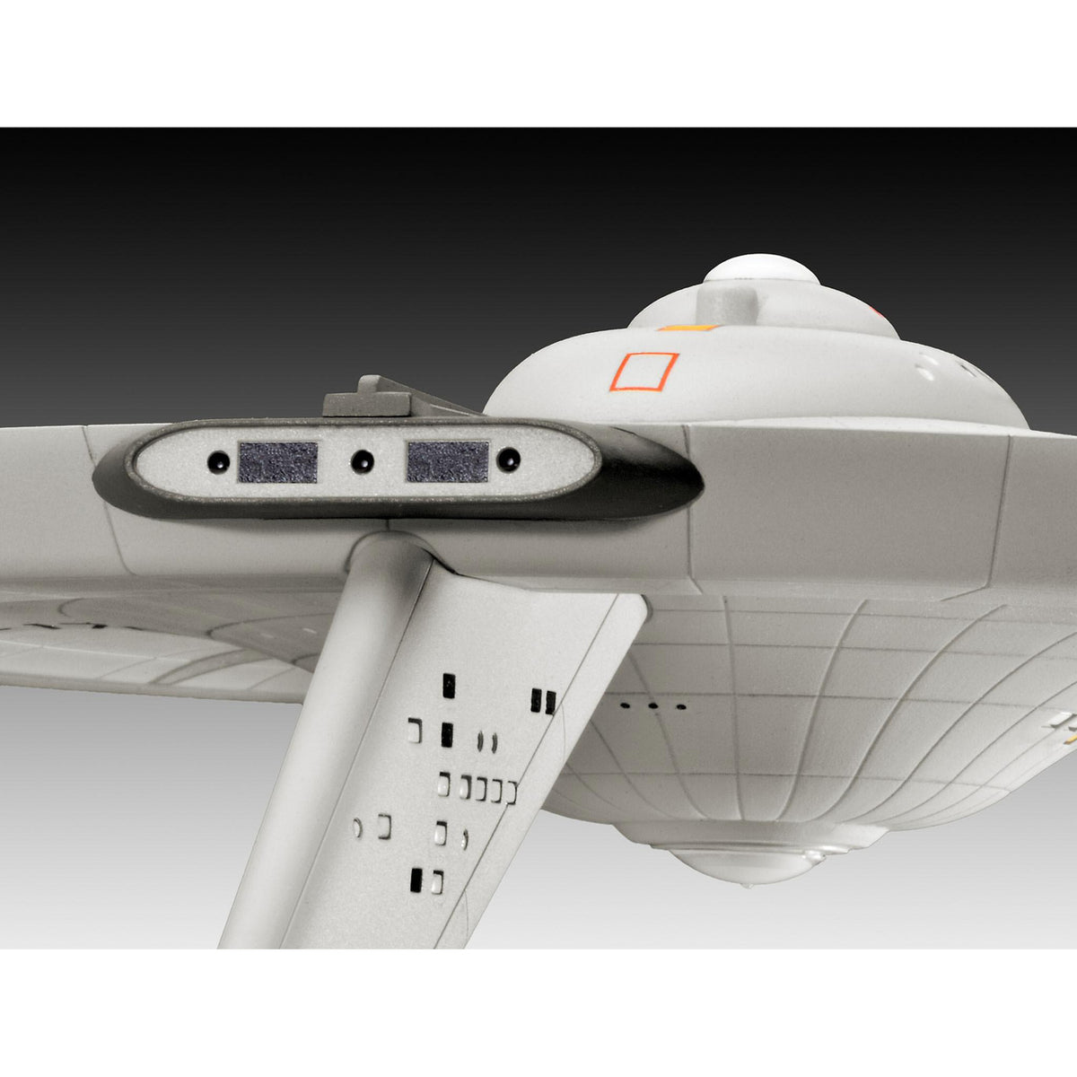 Product image Star Trek TOS Model Kit 1/600 U.S.S. Enterprise
