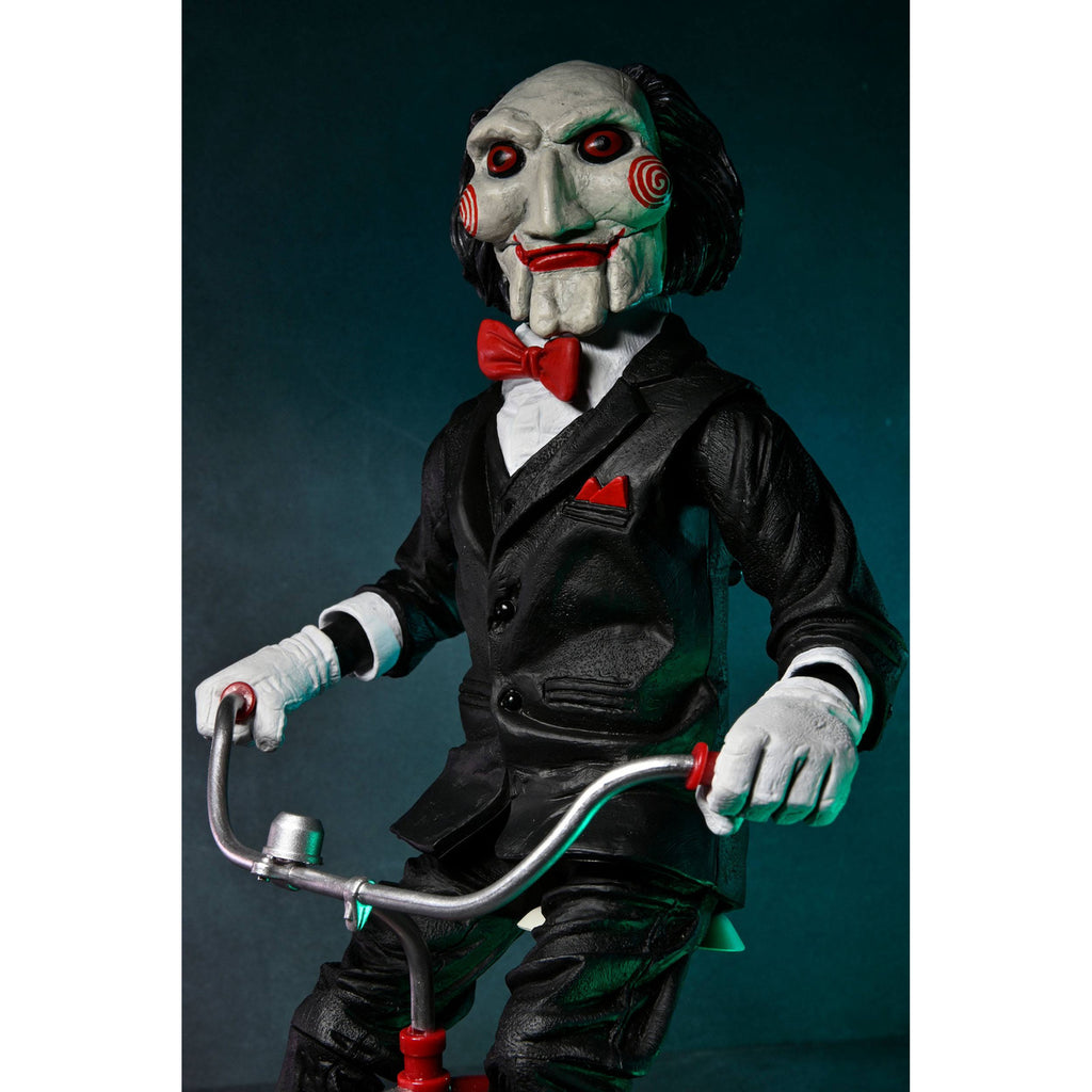 Produktbild Saw actionfigur med ljud Billy med trehjuling 30 cm
