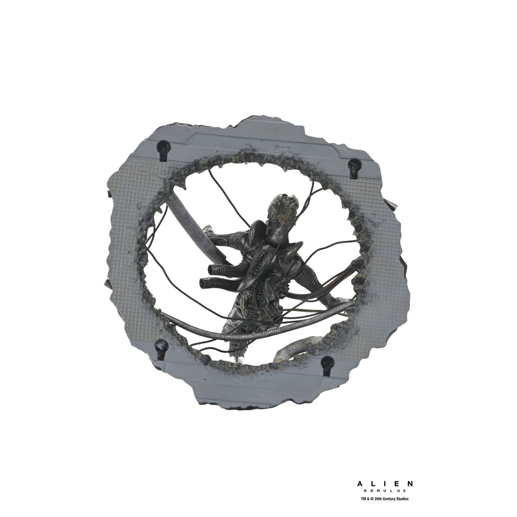 Produktbild Alien: Romulus Actionfigur Deluxe Suspended Lab Xenomorph