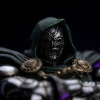 Produktbild Doctor Doom Marvel Legends Diorama Art Scale Staty