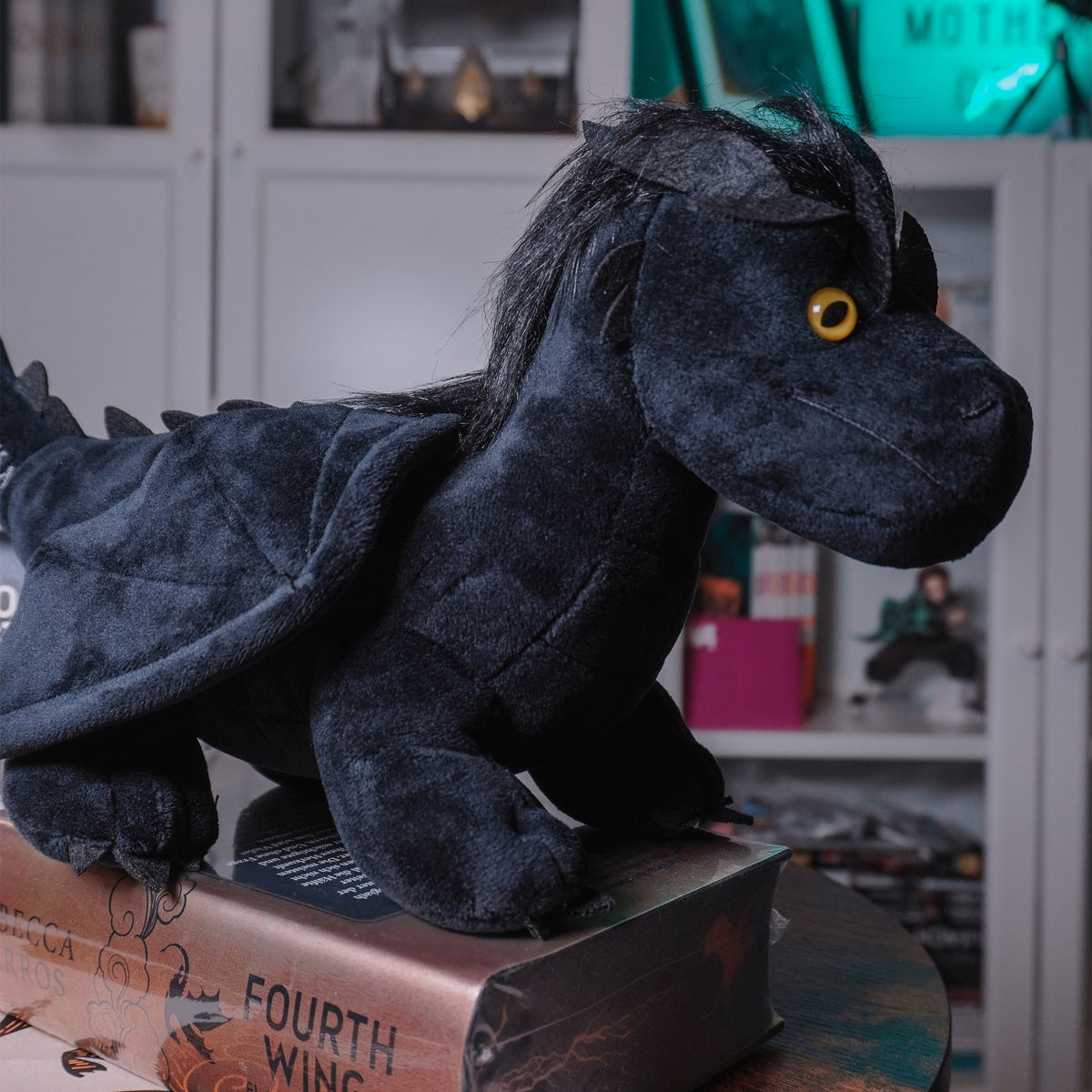 Produktbild Fourth Wing - Tairn Plyschfigur