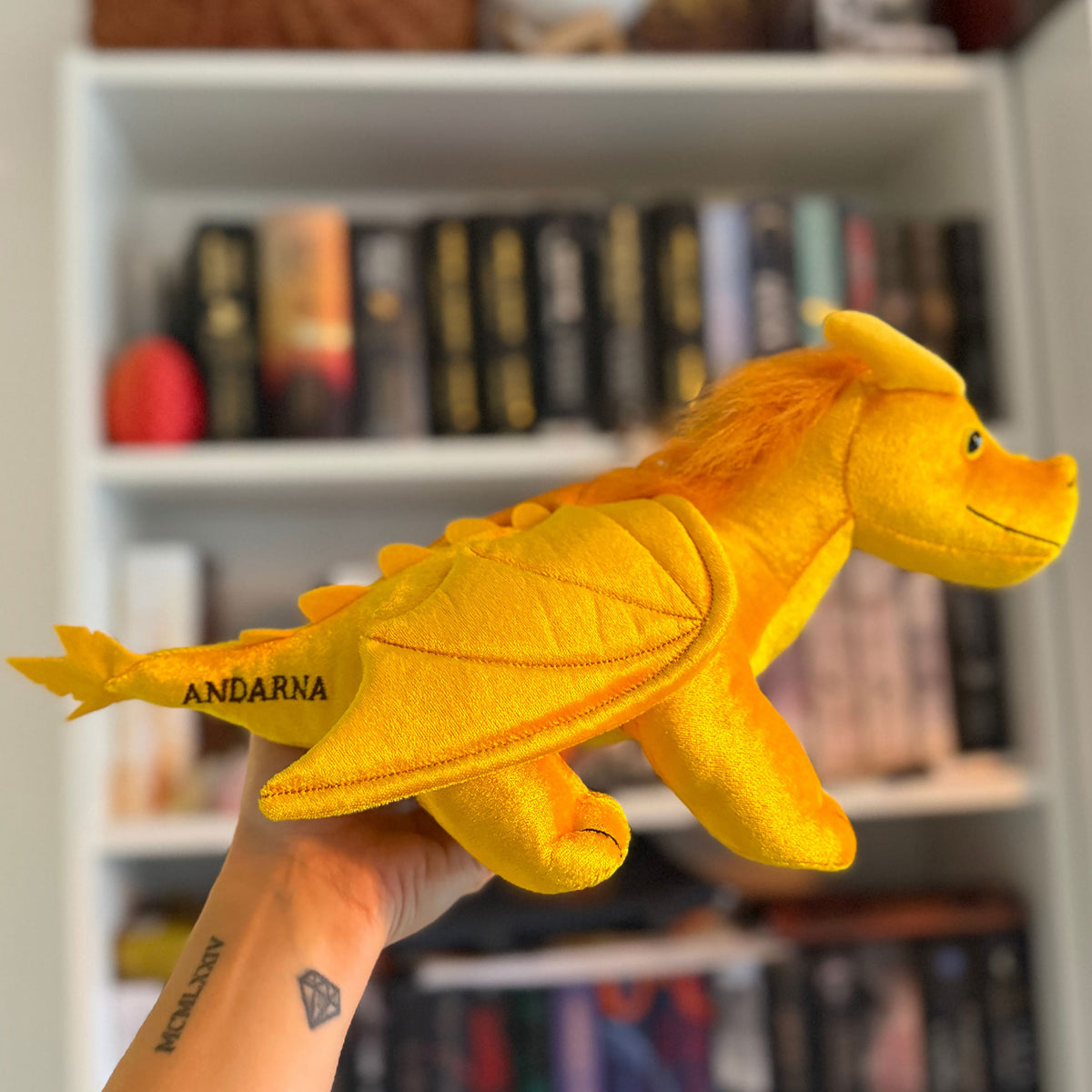 Produktbild Fourth Wing - Andarna plyschfigur