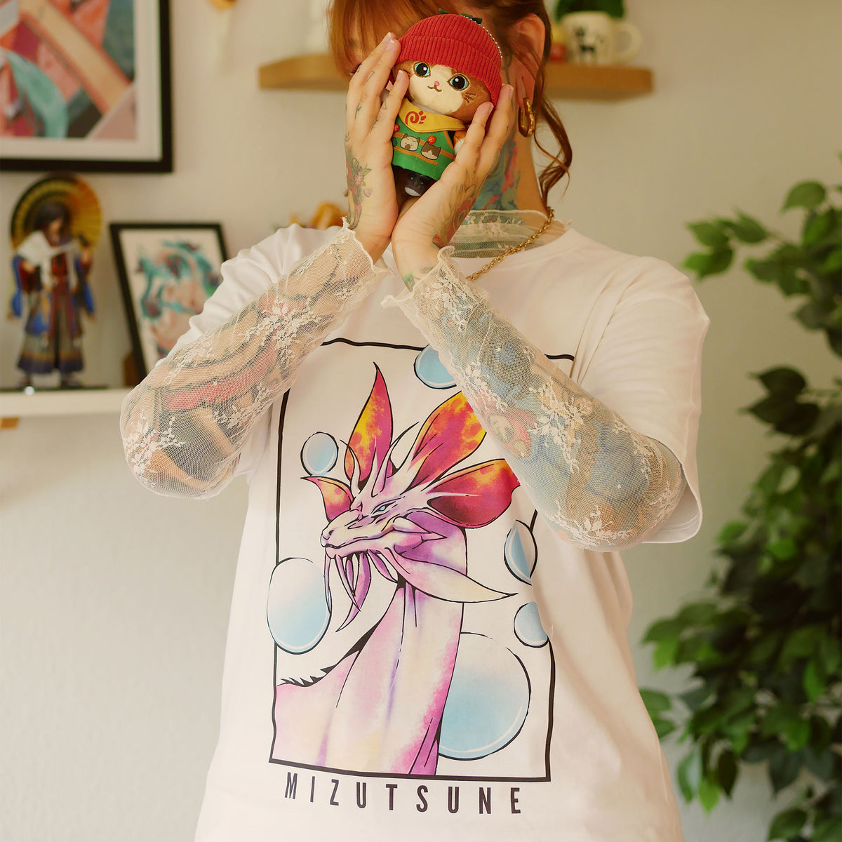 Produktbild Mizutsune T-shirt vit Limited Edition för Monster Hunter-fans