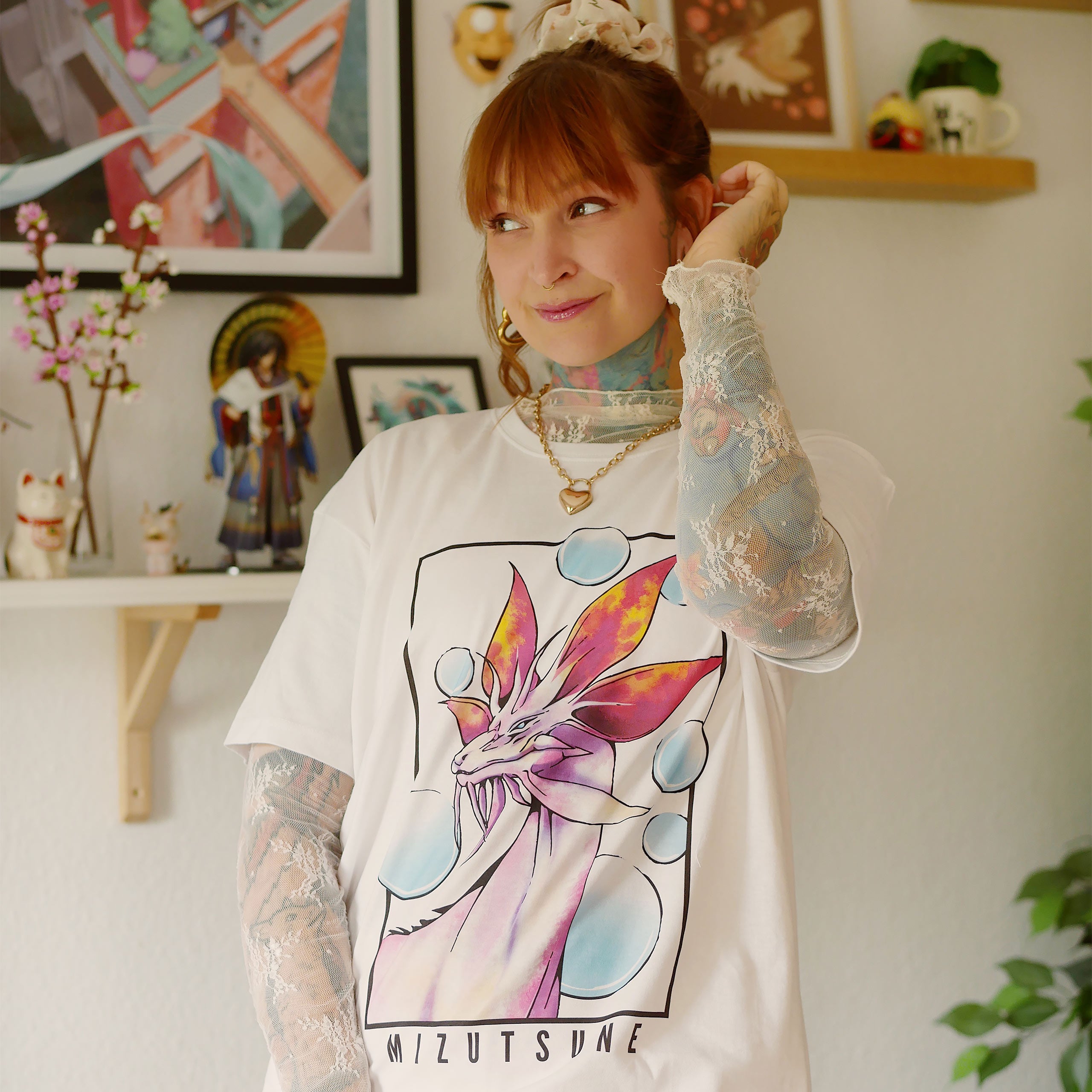 Produktbild Mizutsune T-shirt vit Limited Edition för Monster Hunter-fans