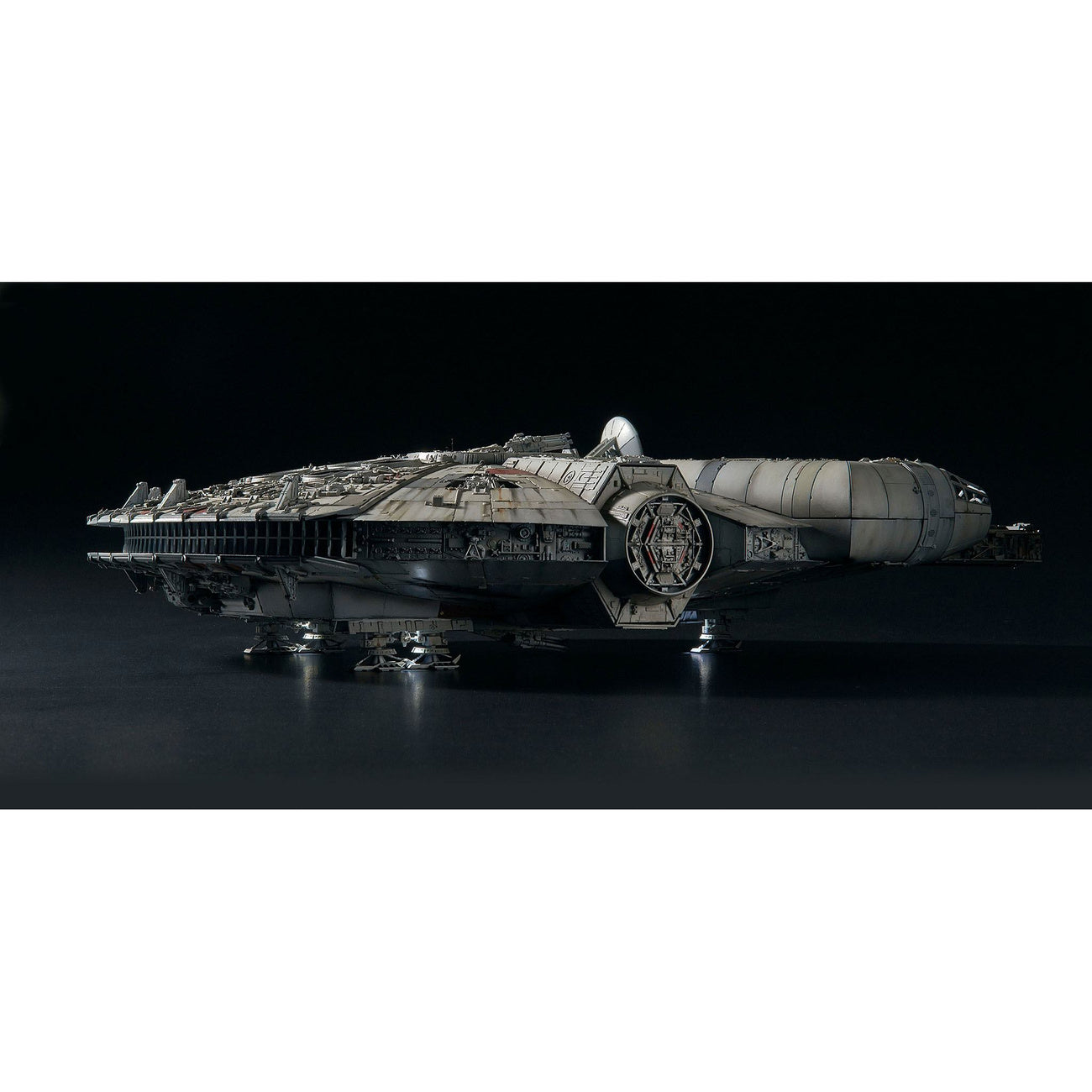 Produktbild Star Wars Episod IV Perfect Grade Modellbyggsats 1:72