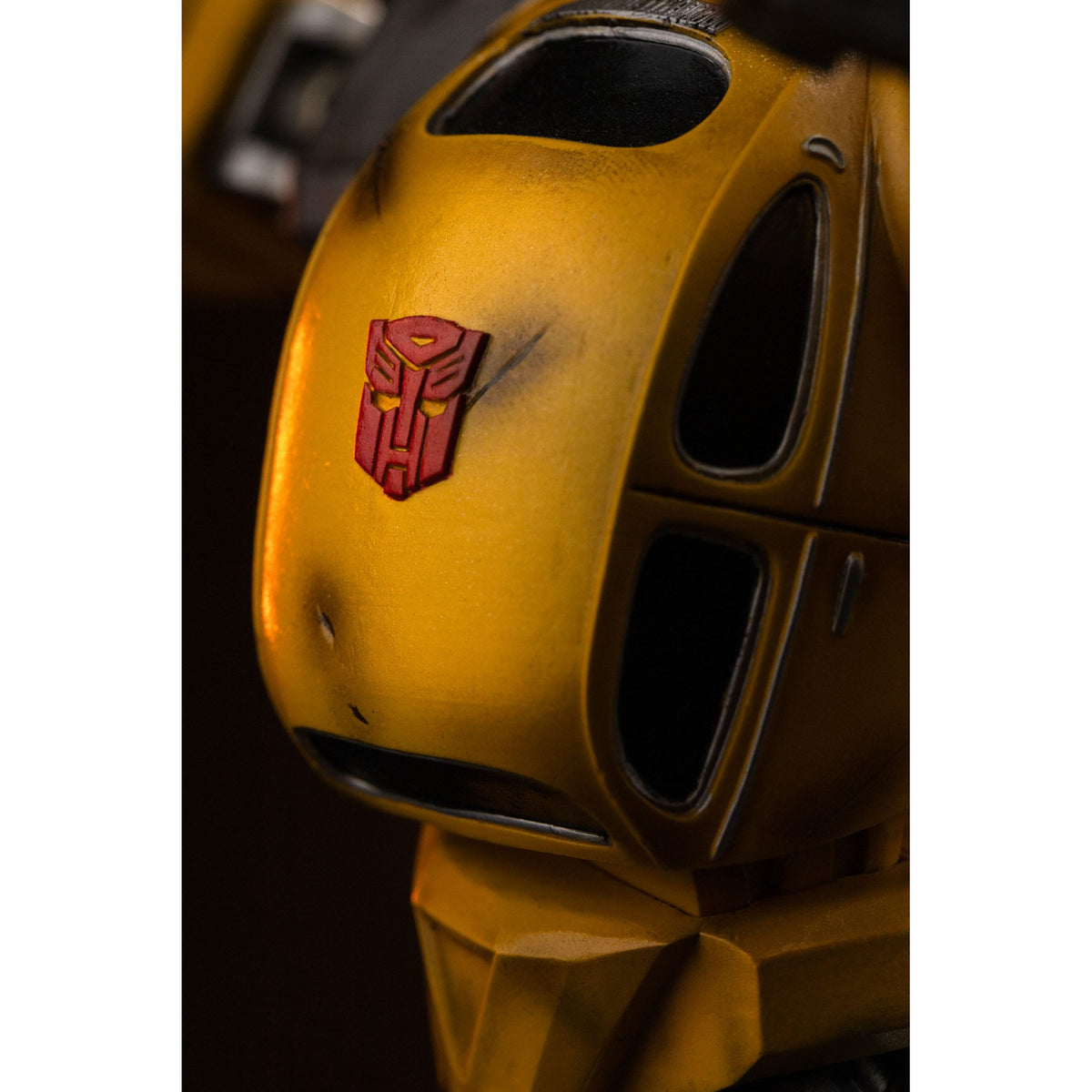 Produktbild Transformers Demi Art Scale Statue 1/20 Bumblebee 30 cm