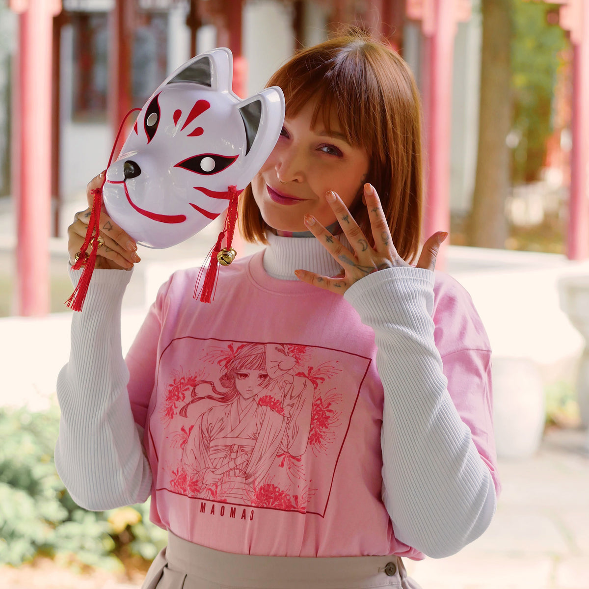 Produktbild Maomao Flowers T-shirt för fans av The Apothecary Diaries